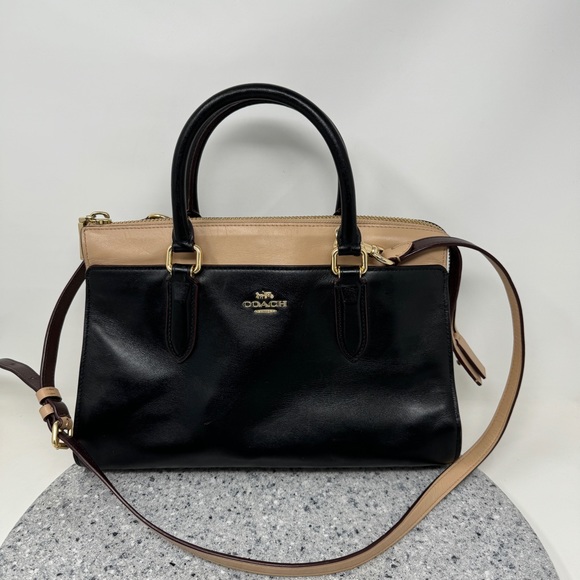 Coach Handbags - Coach Handbag x Selena Gomez Leather Colorblock Crossbody Limited Edition Purse